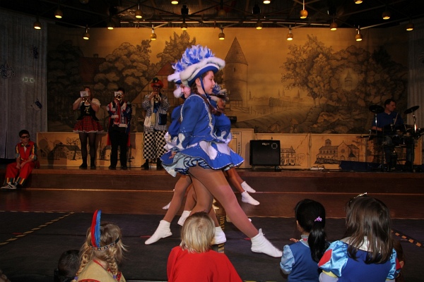 Blau-Weiss_Kids2012   002.jpg